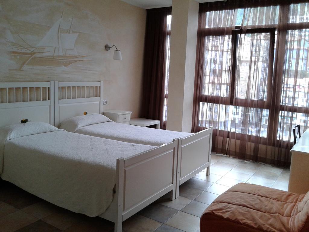 Hotel Zumalabe Mutriku Esterno foto