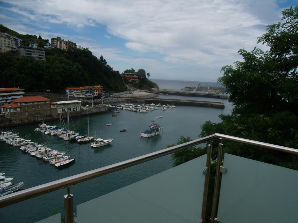 Hotel Zumalabe Mutriku Esterno foto