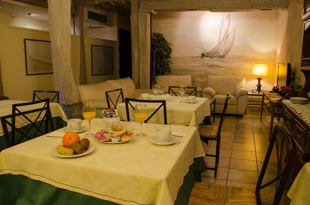 Hotel Zumalabe Mutriku Esterno foto